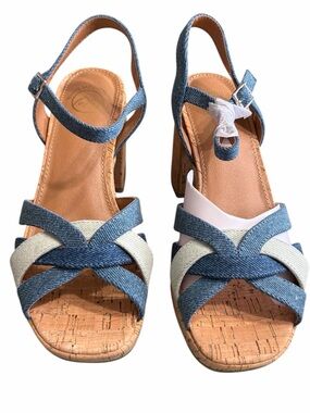 White Mountain Denim Blue and Cream Cross-Strap Block Heel Sandals - Women